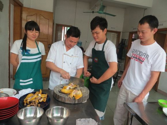 做最好的小吃培訓(xùn)，更多的考慮學(xué)員的切身利益