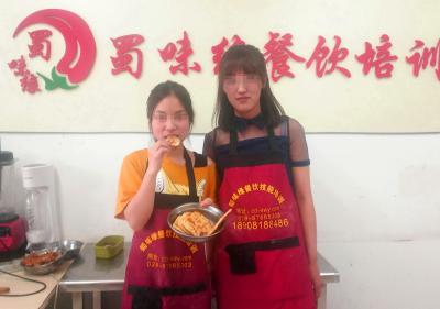 特色小吃培訓(xùn),南充鍋盔技術(shù)培訓(xùn)哪里好？