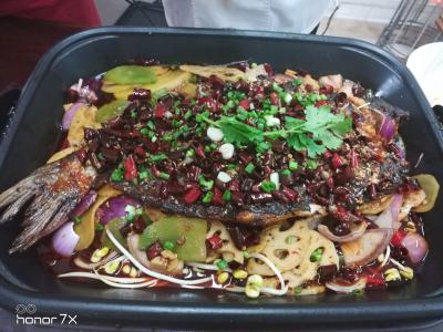 川渝正宗烤魚技術(shù)培訓(xùn)，香辣濃重魚鮮美