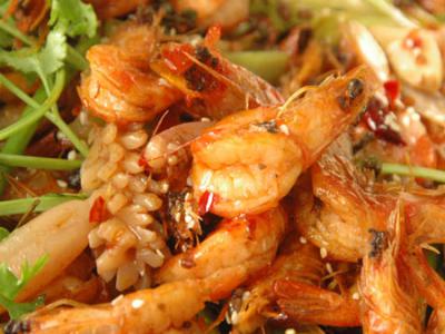 麻辣干鍋培訓(xùn)哪里好？蜀味緣色澤鮮艷滋味別致