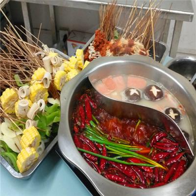 特色串串香技術(shù)培訓(xùn)中心哪里好？蜀味緣調(diào)湯技巧訓(xùn)練