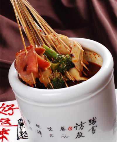 四川串串香技術(shù)做法哪里一對一教學(xué)？火鍋勾兌方法技巧