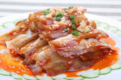 ?學(xué)涼菜小吃技術(shù)培訓(xùn)學(xué)校哪里好？當(dāng)天經(jīng)營當(dāng)天見效