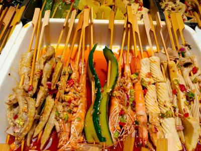 冷串串缽缽雞技術(shù)培訓(xùn)學(xué)校哪家好？餐飲小吃培訓(xùn)班