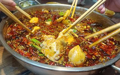 成都火鍋美蛙魚哪里教學(xué)好？學(xué)習(xí)美蛙魚要多久