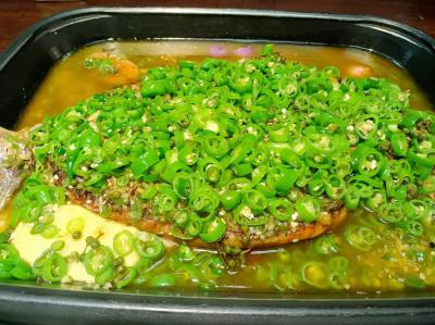 烤魚培訓(xùn)學(xué)費(fèi)多少錢？成都短期烤魚技法培訓(xùn)